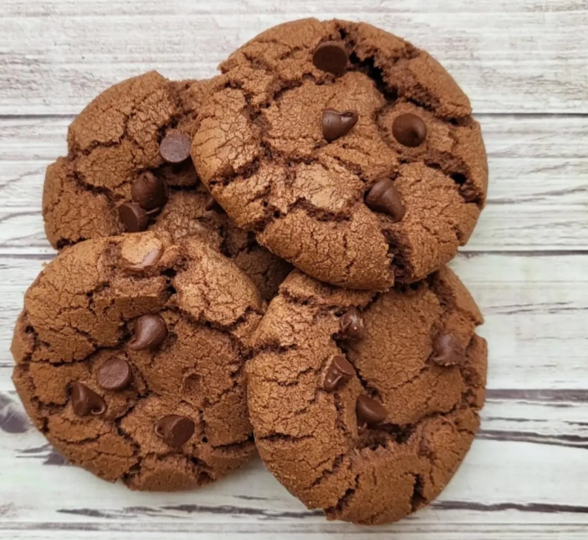 Crunchy Chocolate Cookies (6 large size)